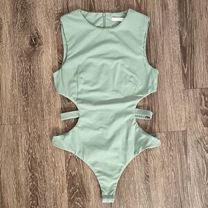 Byegris BYE X Elina sage bodysuit nwot
